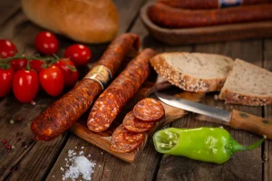 Szanki Füstölt Parasztkolbász Csípős